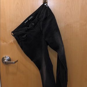 Old Navy Cropped Black Jeans